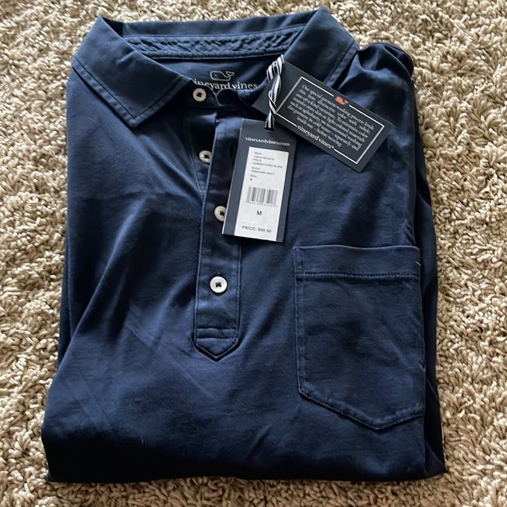 Vineyards Vines Mens Medium polo